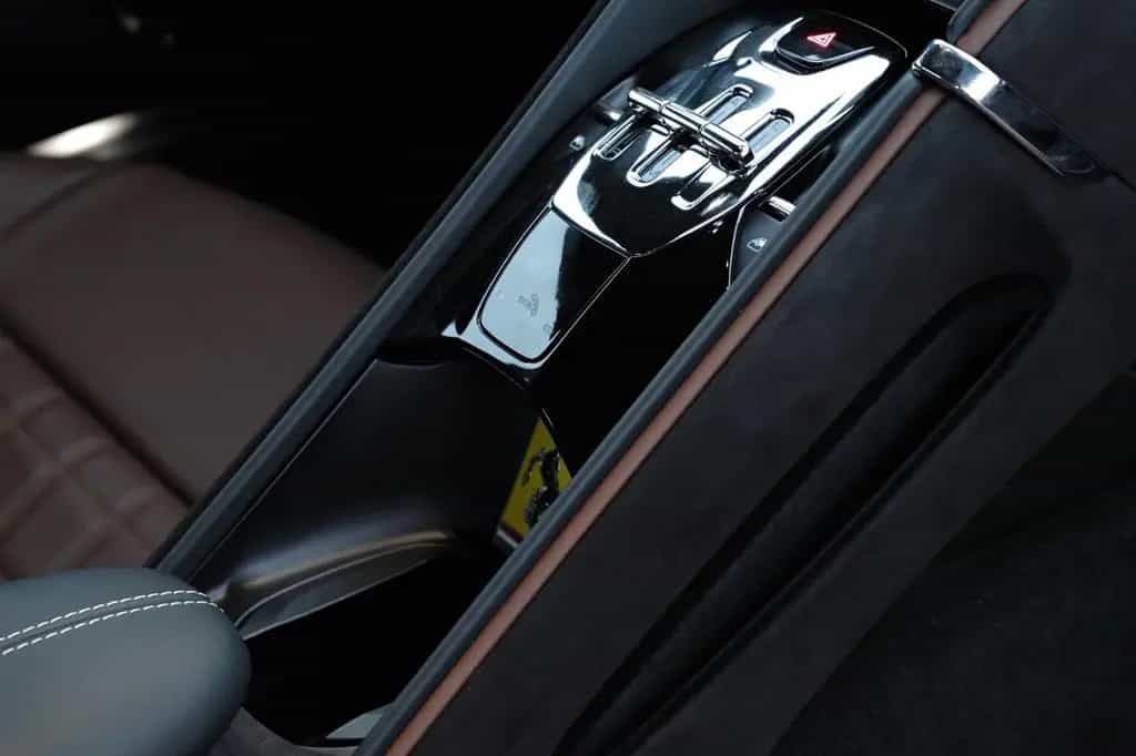 Ferrari Roma *Magneride*Carbon*Cam*QuiltedStyle*20"*TOP* 05/2023-photo-15
