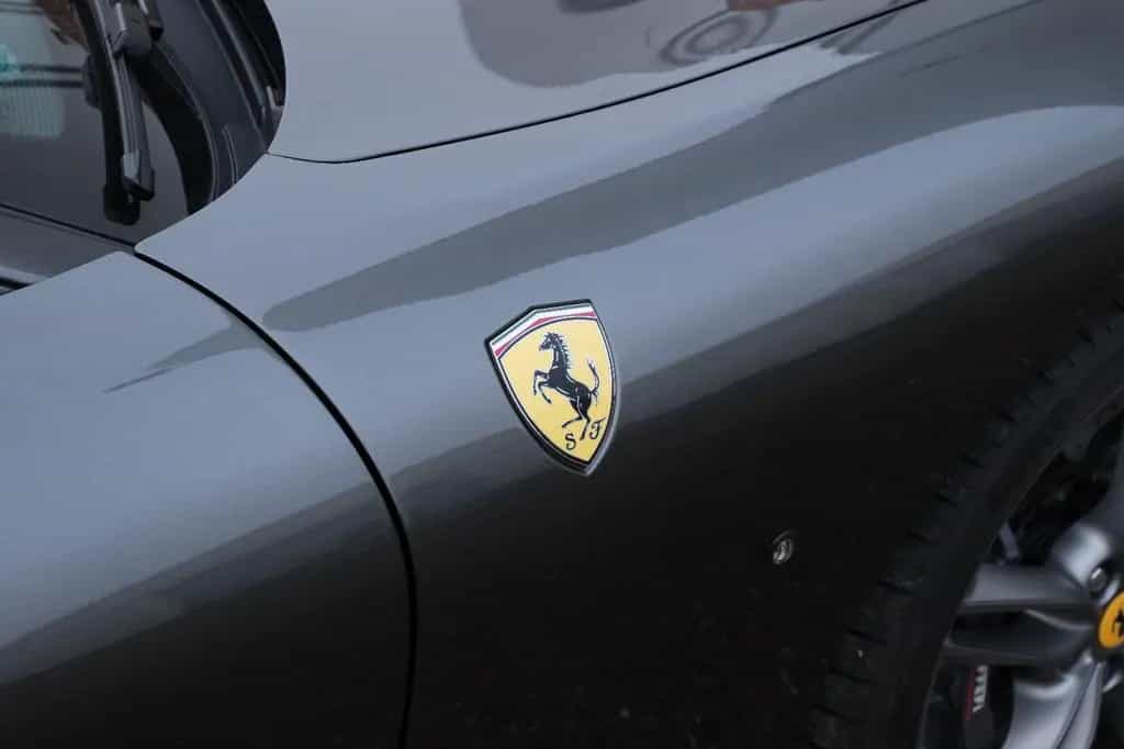 Ferrari Roma *Magneride*Carbon*Cam*QuiltedStyle*20"*TOP* 05/2023-photo-24