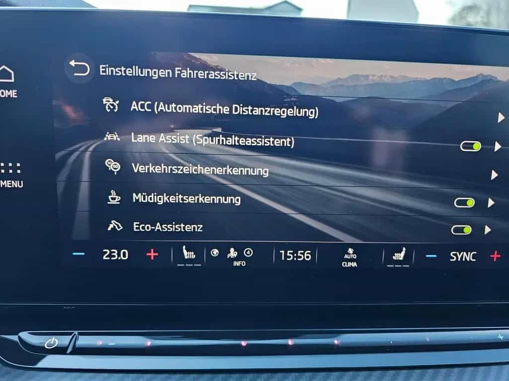 Skoda Octavia Combi RS 2.0 TSI DSG+COLUMBUS+GARANTIE27 11/2022-photo-21