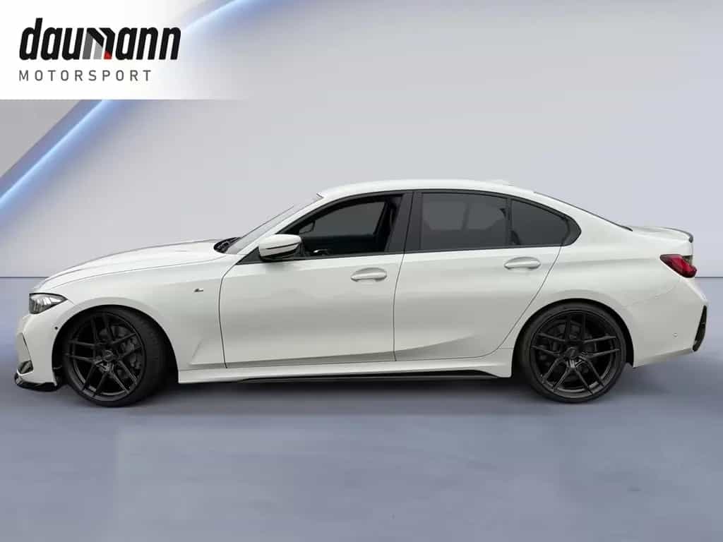 BMW 330 i Limousine MSport*LED*Curved*Hifi*RFK*Ambien 10/2022-photo-1