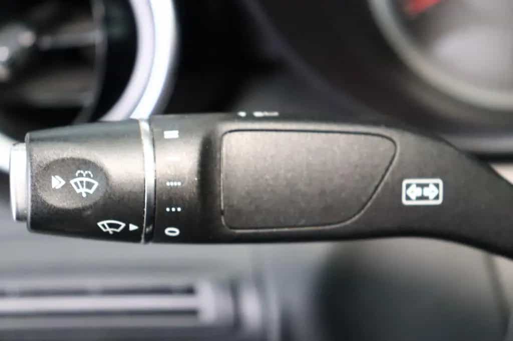 Mercedes-Benz C 180 d Avantgarde * LED * SHZ 02/2015-photo-22