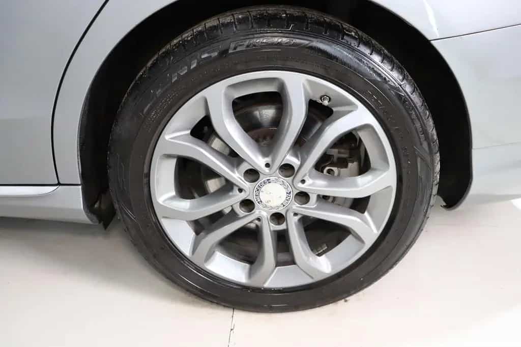 Mercedes-Benz C 180 d Avantgarde * LED * SHZ 02/2015-photo-27