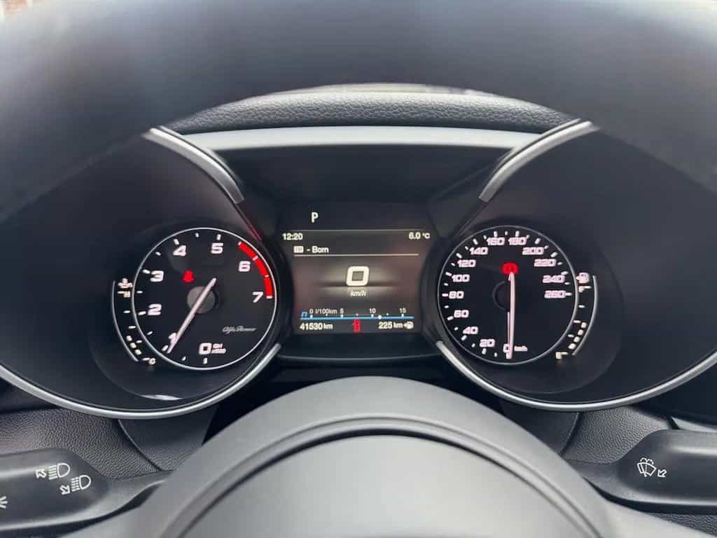 Alfa Romeo Giulia "Bianco Lunare" 10/2021-photo-28