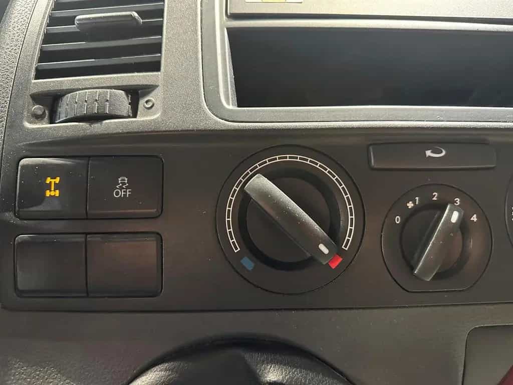 Volkswagen Transporter 4Motion Lang Pritsche Differentialsperre AHK 03/2013-photo-24