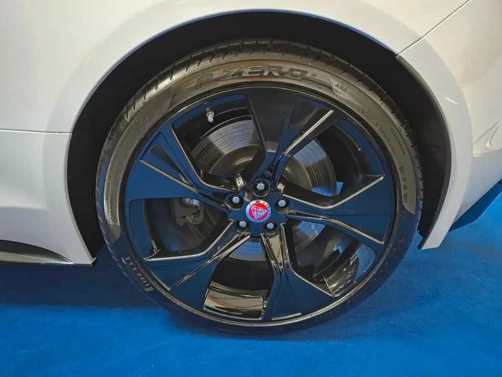 Jaguar F-Type 5.0 Cabrio R-Dynamic *neuwertig* 11/2020-photo-20