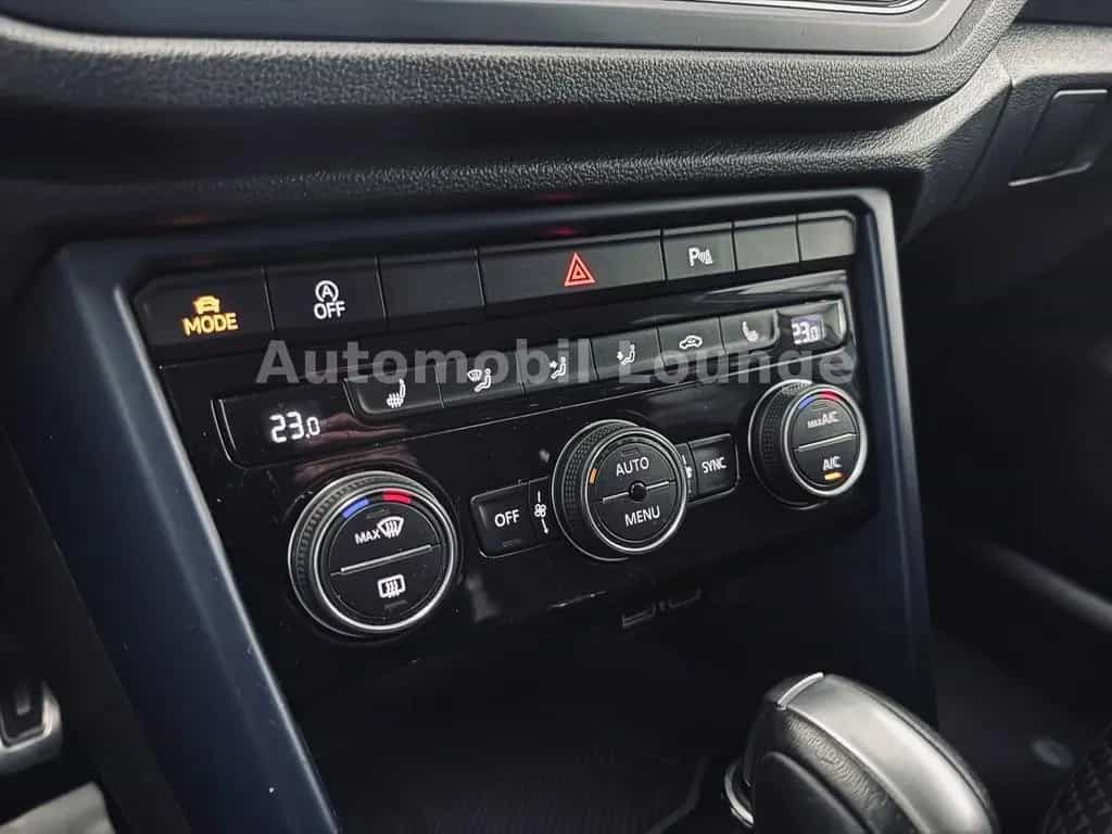 Volkswagen T-Roc UnitedR-Line 03/2020-photo-22