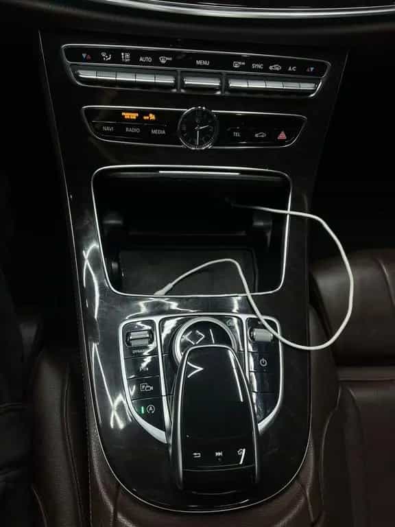 Mercedes-Benz CLS-Class 350d 4Matic/PANO/AMG-LINE/360KAM 07/2018-photo-27