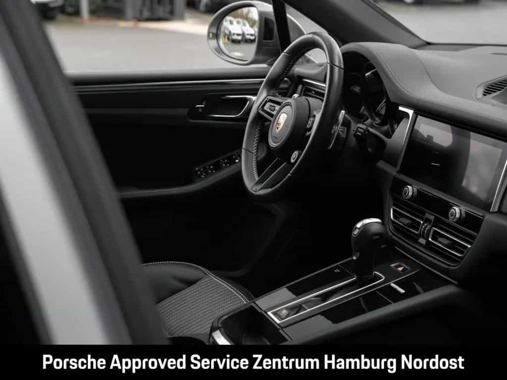 Porsche Macan T Panorama Servolenkung Plus 03/2024-photo-18