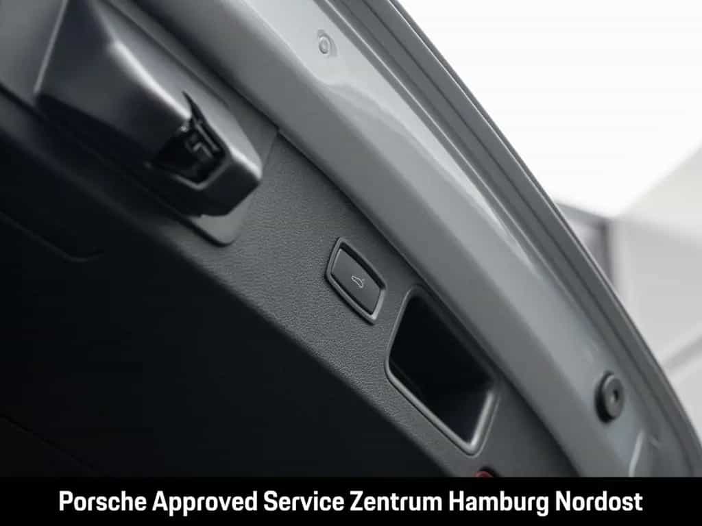 Porsche Macan T Panorama Servolenkung Plus 03/2024-photo-20
