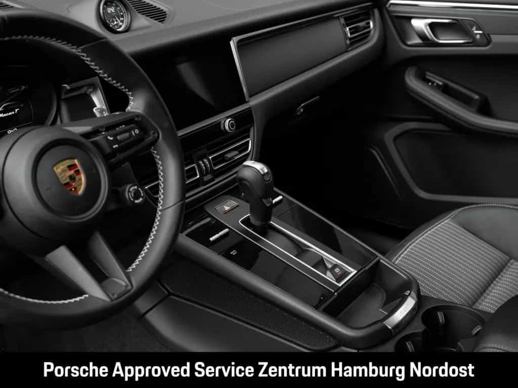 Porsche Macan T Panorama Servolenkung Plus 03/2024-photo-22
