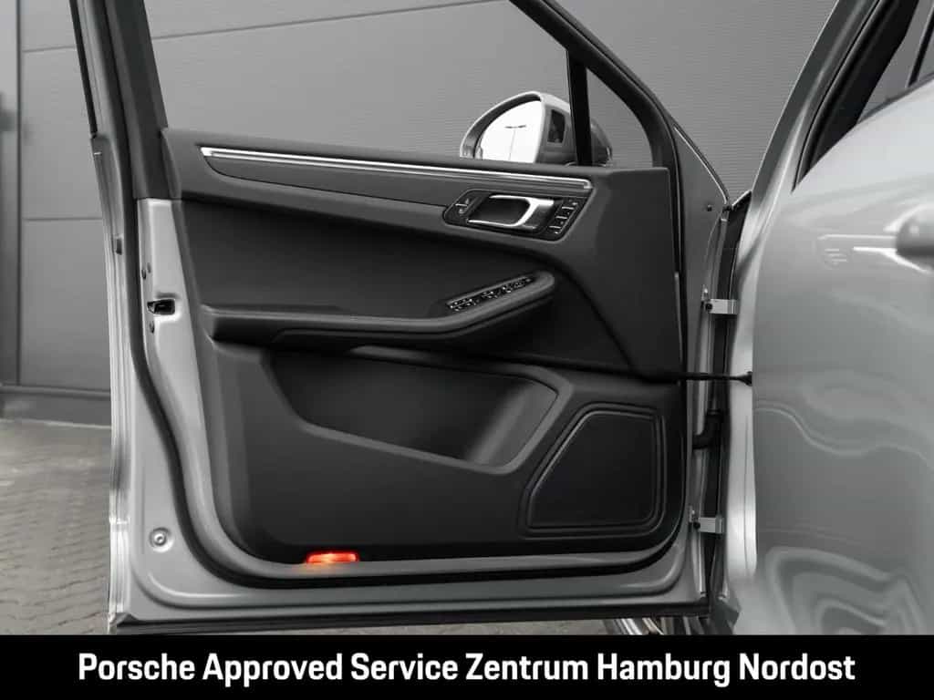 Porsche Macan T Panorama Servolenkung Plus 03/2024-photo-25