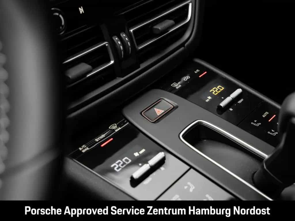 Porsche Macan T Panorama Servolenkung Plus 03/2024-photo-35