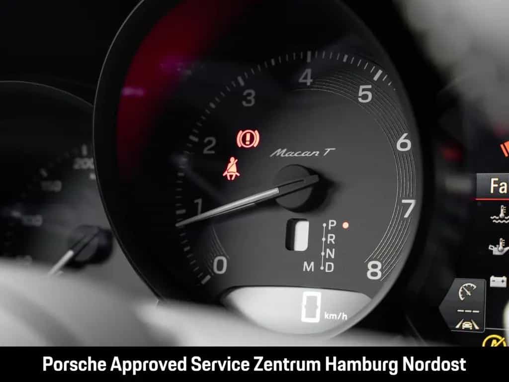 Porsche Macan T Panorama Servolenkung Plus 03/2024-photo-40