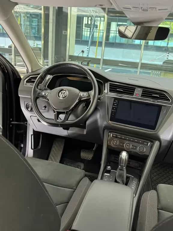Volkswagen Tiguan Allspace 2.0 TSI OPF 162kW DSG 4MOTIO... 05/2018-photo-4