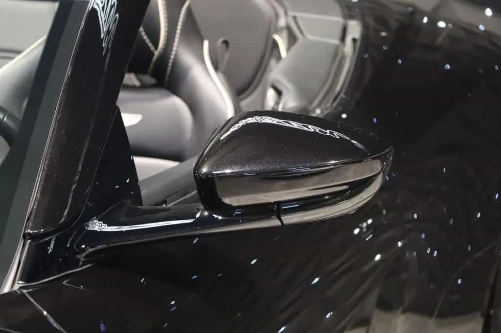 Aston Martin DBS Superleggera Volante - B&O - Carbon 11/2018-photo-19