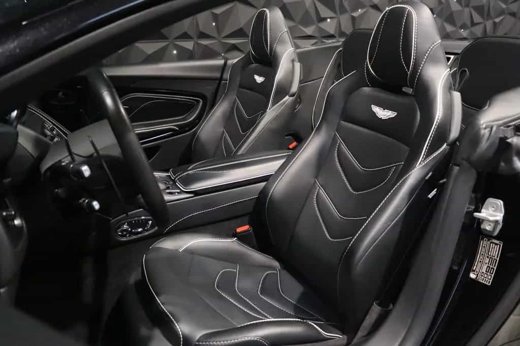 Aston Martin DBS Superleggera Volante - B&O - Carbon 11/2018-photo-5