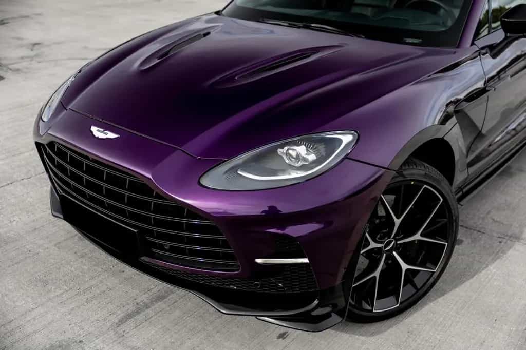 Aston Martin DBX 4.0 V8 DBX707 PURPLE STORM 289K LP Q Leather 06/2025-photo-11