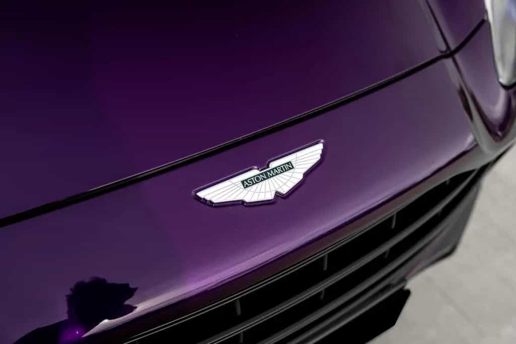 Aston Martin DBX 4.0 V8 DBX707 PURPLE STORM 289K LP Q Leather 06/2025-photo-13