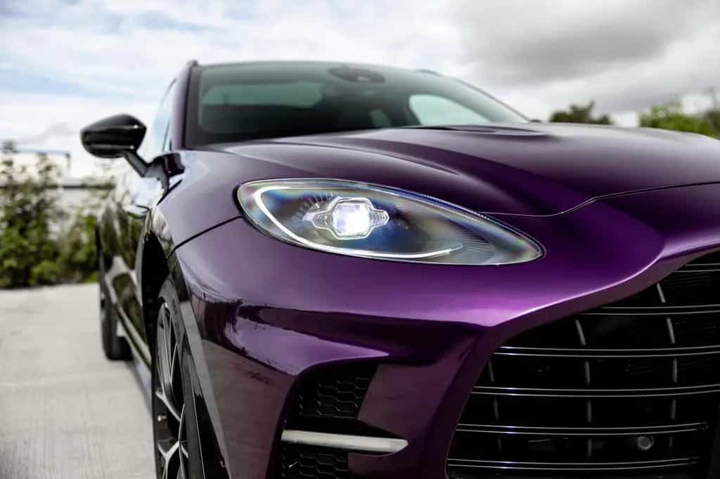Aston Martin DBX 4.0 V8 DBX707 PURPLE STORM 289K LP Q Leather 06/2025-photo-14