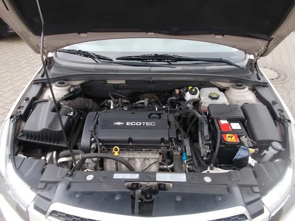 Chevrolet Cruze LTZ, Navi Leder Schiebed. zus.Winterräder 08/2012-photo-10