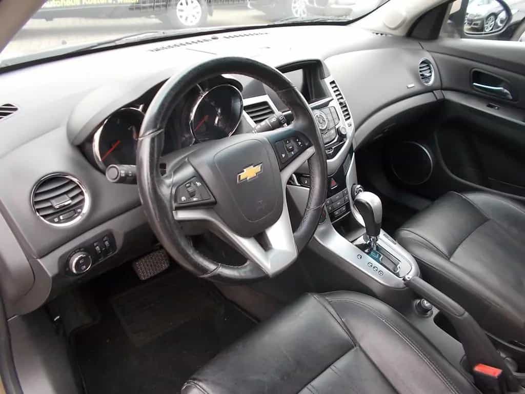 Chevrolet Cruze LTZ, Navi Leder Schiebed. zus.Winterräder 08/2012-photo-15