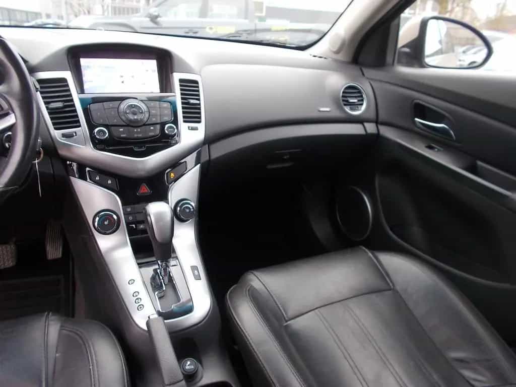 Chevrolet Cruze LTZ, Navi Leder Schiebed. zus.Winterräder 08/2012-photo-18