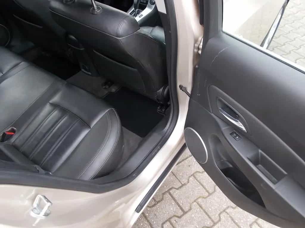 Chevrolet Cruze LTZ, Navi Leder Schiebed. zus.Winterräder 08/2012-photo-25