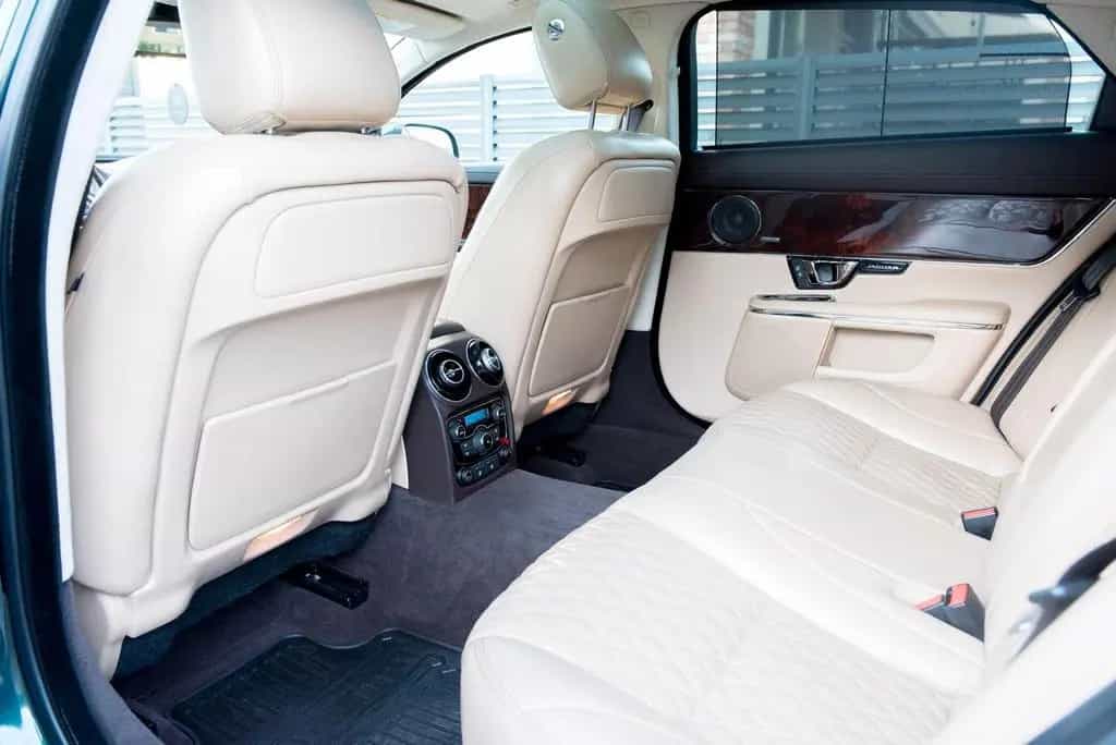 Jaguar XJ Portfolio 3.0 V6 Lang VOLLAUSTATTUNG RWD 04/2016-photo-4