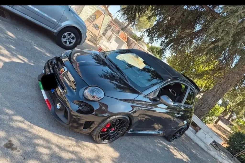 Abarth 500 10/2010-photo-2