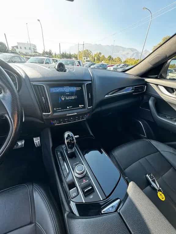 Maserati Levante V6 430 CV S AWD Gransport 12/2018-photo-11