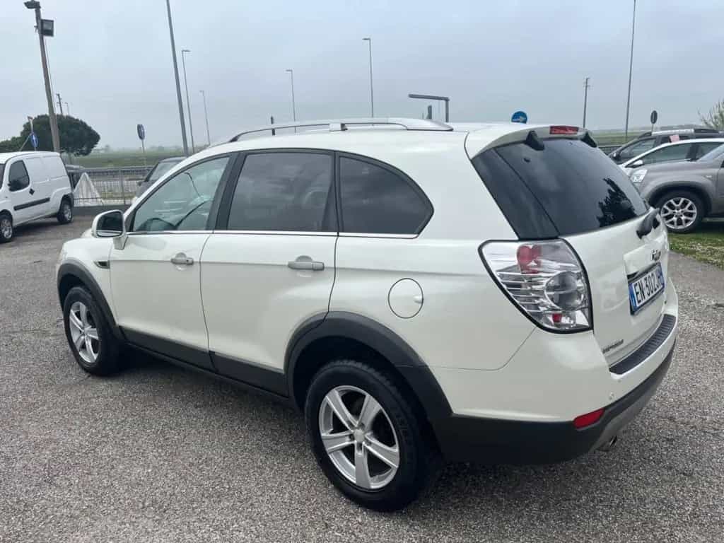 Chevrolet Captiva 2.2 VCDi 184CV LTZ 7 posti 09/2012-photo-6