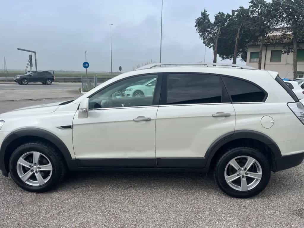 Chevrolet Captiva 2.2 VCDi 184CV LTZ 7 posti 09/2012-photo-8