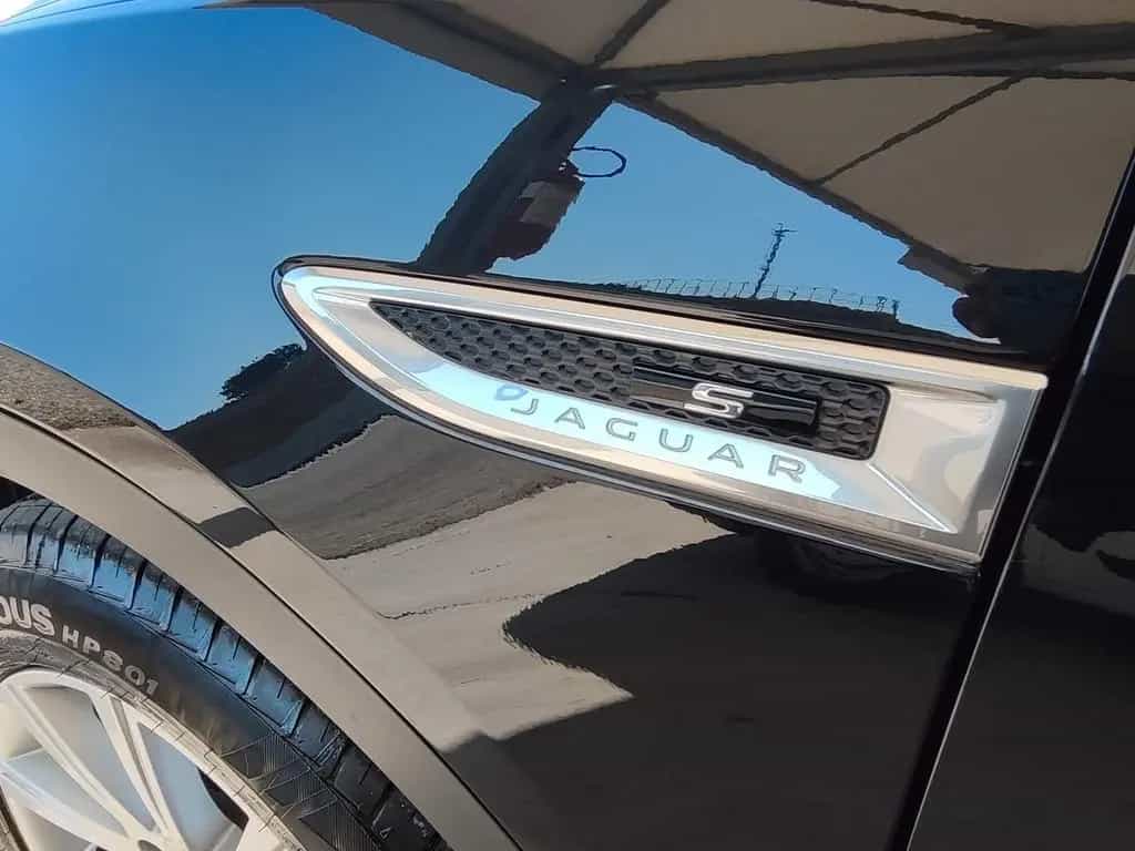 Jaguar E-Pace 2.0D 150 CV AWD aut. S PREZZO PROM 09/2019-photo-4
