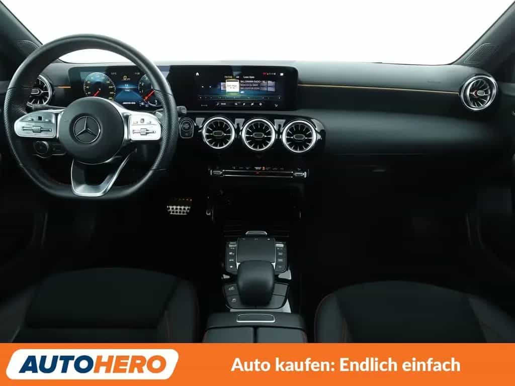 Mercedes-Benz A-Class 35 AMG 4Matic Aut.*MULTIBEAM*NAVI*TEMPO*CAM*SH 11/2021-photo-11