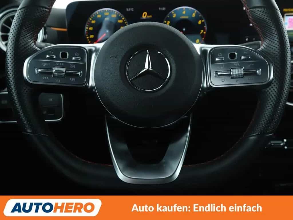 Mercedes-Benz A-Class 35 AMG 4Matic Aut.*MULTIBEAM*NAVI*TEMPO*CAM*SH 11/2021-photo-18