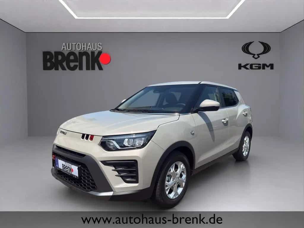 KGM Tivoli Essential 1.5 2WD *LED/SHZ/RFK/APP/PDC* null-photo-0