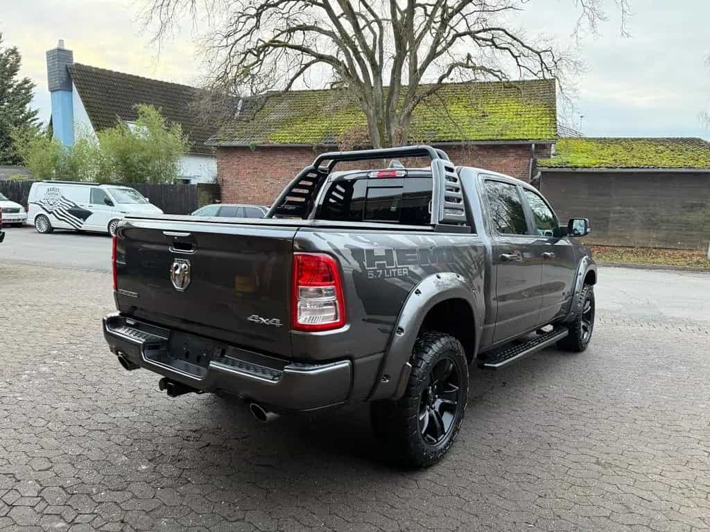 Dodge RAM V8*4X4*AHK*NAVI*ROLLBAR*OFFROAD*LIFT*LED*SPORT* 09/2021-photo-22
