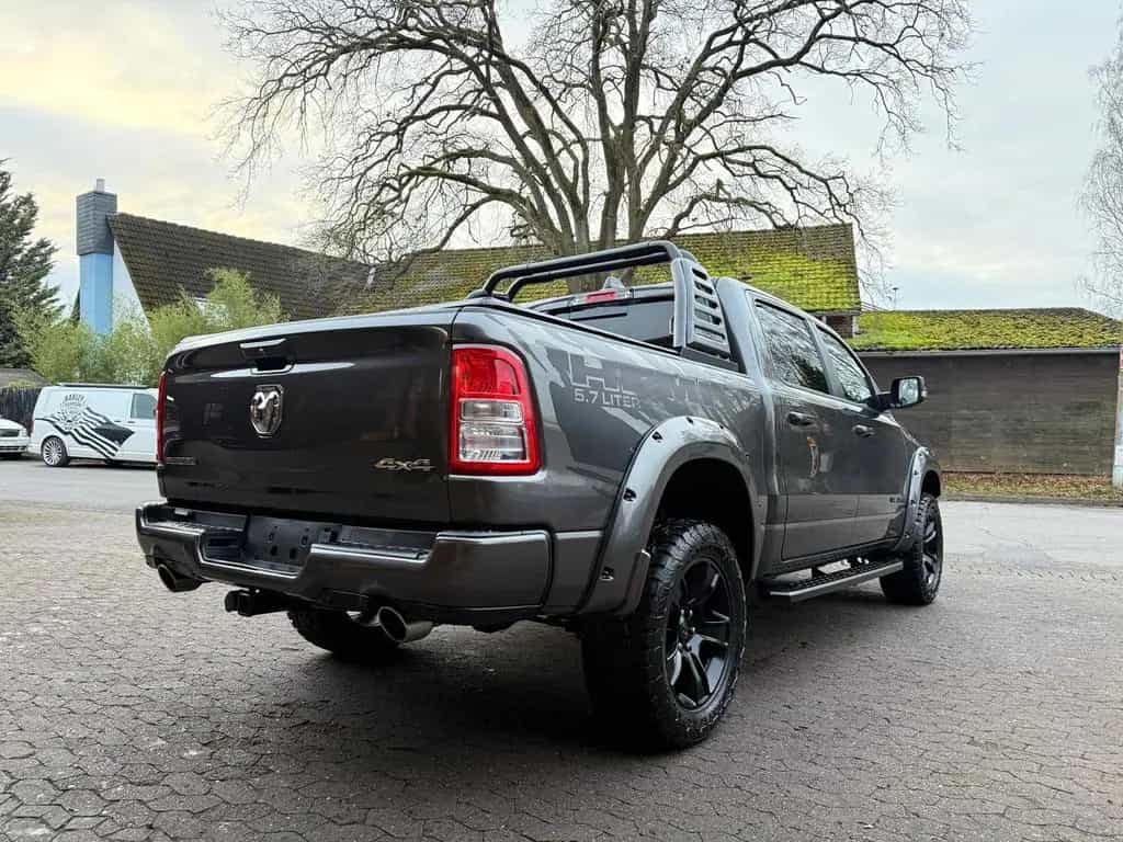 Dodge RAM V8*4X4*AHK*NAVI*ROLLBAR*OFFROAD*LIFT*LED*SPORT* 09/2021-photo-23