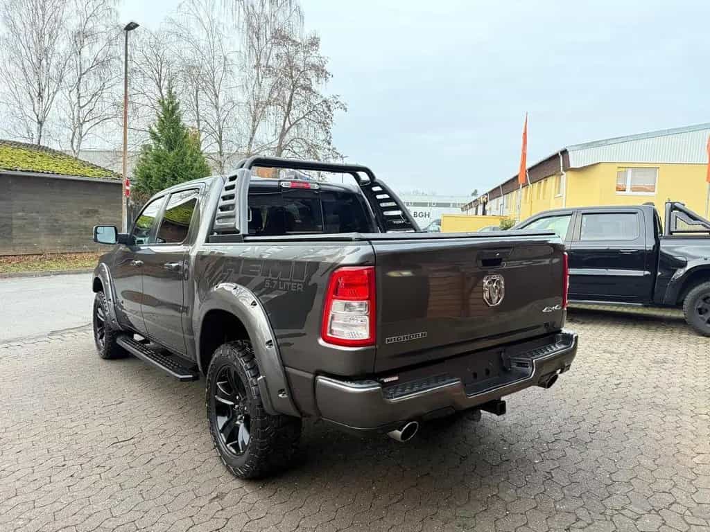 Dodge RAM V8*4X4*AHK*NAVI*ROLLBAR*OFFROAD*LIFT*LED*SPORT* 09/2021-photo-26