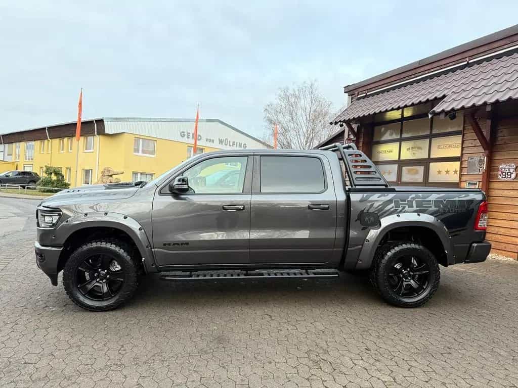 Dodge RAM V8*4X4*AHK*NAVI*ROLLBAR*OFFROAD*LIFT*LED*SPORT* 09/2021-photo-28