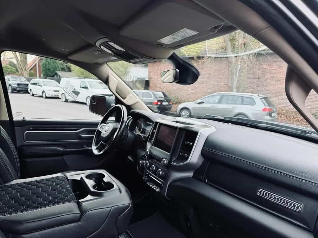 Dodge RAM V8*4X4*AHK*NAVI*ROLLBAR*OFFROAD*LIFT*LED*SPORT* 09/2021-photo-46
