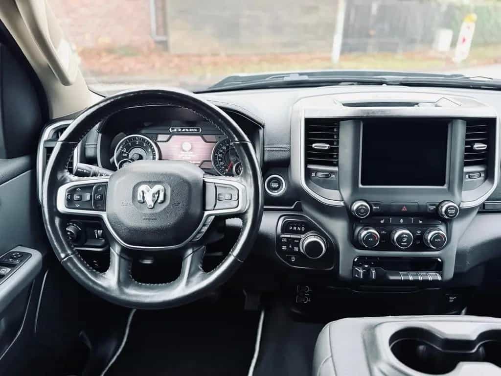 Dodge RAM V8*4X4*AHK*NAVI*ROLLBAR*OFFROAD*LIFT*LED*SPORT* 09/2021-photo-48