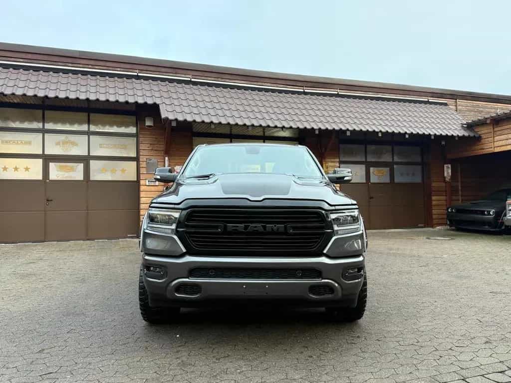 Dodge RAM V8*4X4*AHK*NAVI*ROLLBAR*OFFROAD*LIFT*LED*SPORT* 09/2021-photo-8