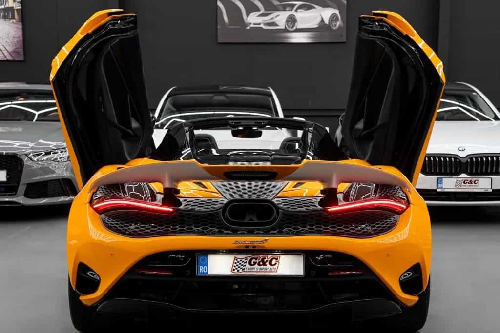 McLaren 750S 1/60 Triple Crown Edition // NETTO EXPORT 07/2025-photo-24