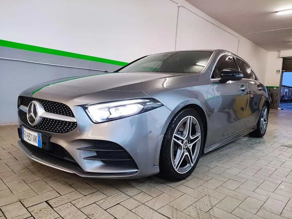 Mercedes-Benz Mercedes-benz A 250 224cv Automatic Premium AMG 03/2019-photo-1