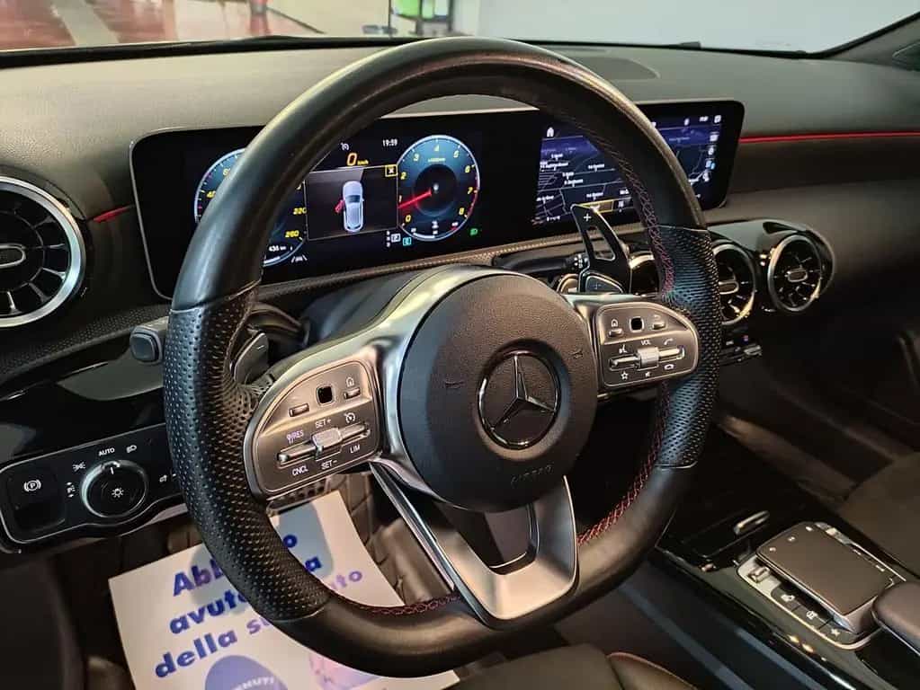 Mercedes-Benz Mercedes-benz A 250 224cv Automatic Premium AMG 03/2019-photo-11