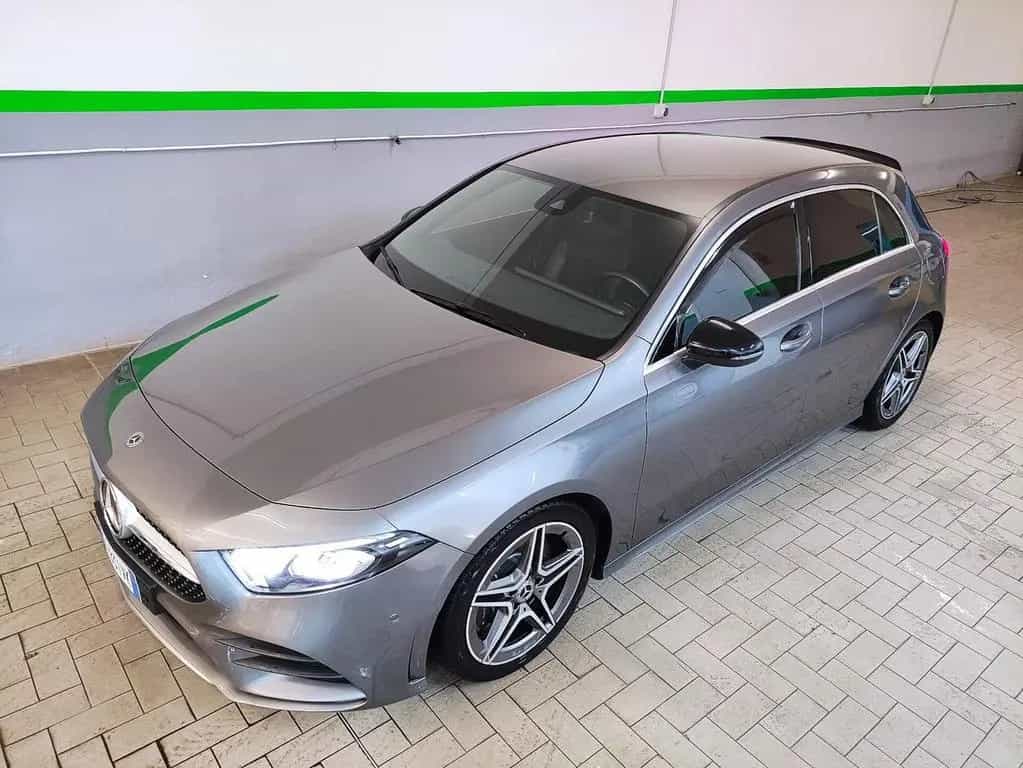 Mercedes-Benz Mercedes-benz A 250 224cv Automatic Premium AMG 03/2019-photo-2