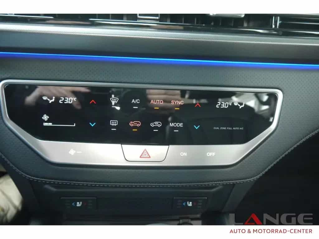 Ssangyong Musso Grand 05.1 4WD 3.5t Anhängelast Navi digit 01/2026-photo-14