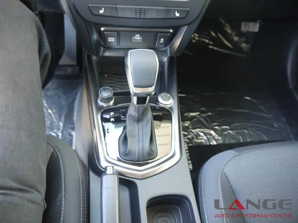KGM Tivoli 1.5 T-GDi 120kW Nomad Navi SHZ Temp Tel.- null-photo-11