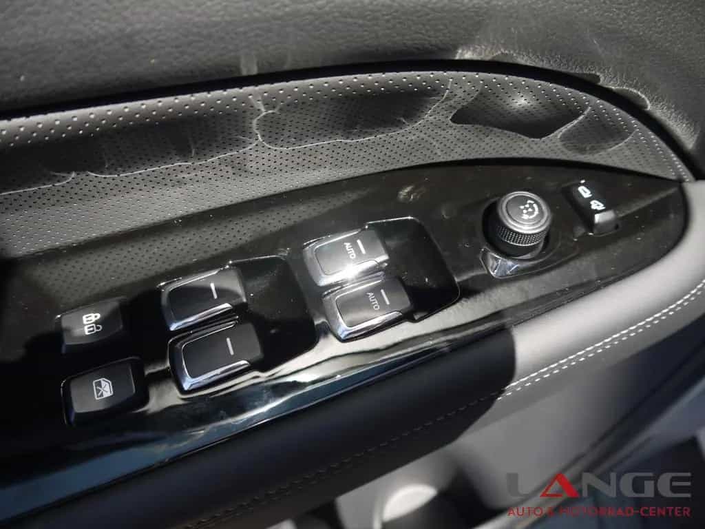 KGM Rexton 2.2 e-XDi 148kW AWD Black Navi Klimaautom null-photo-14